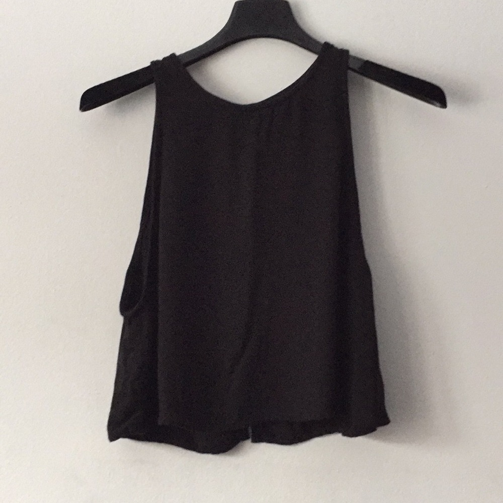 Talula split back crop top black